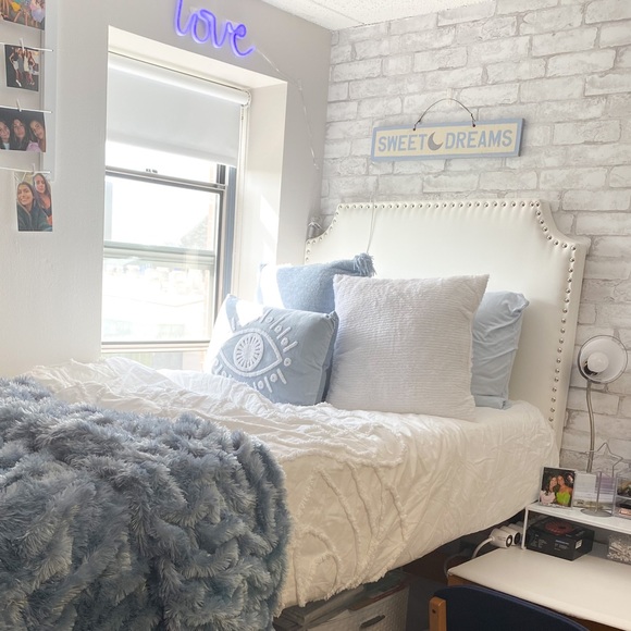 Dormify Hanging Room Sign - Picture 2 of 4